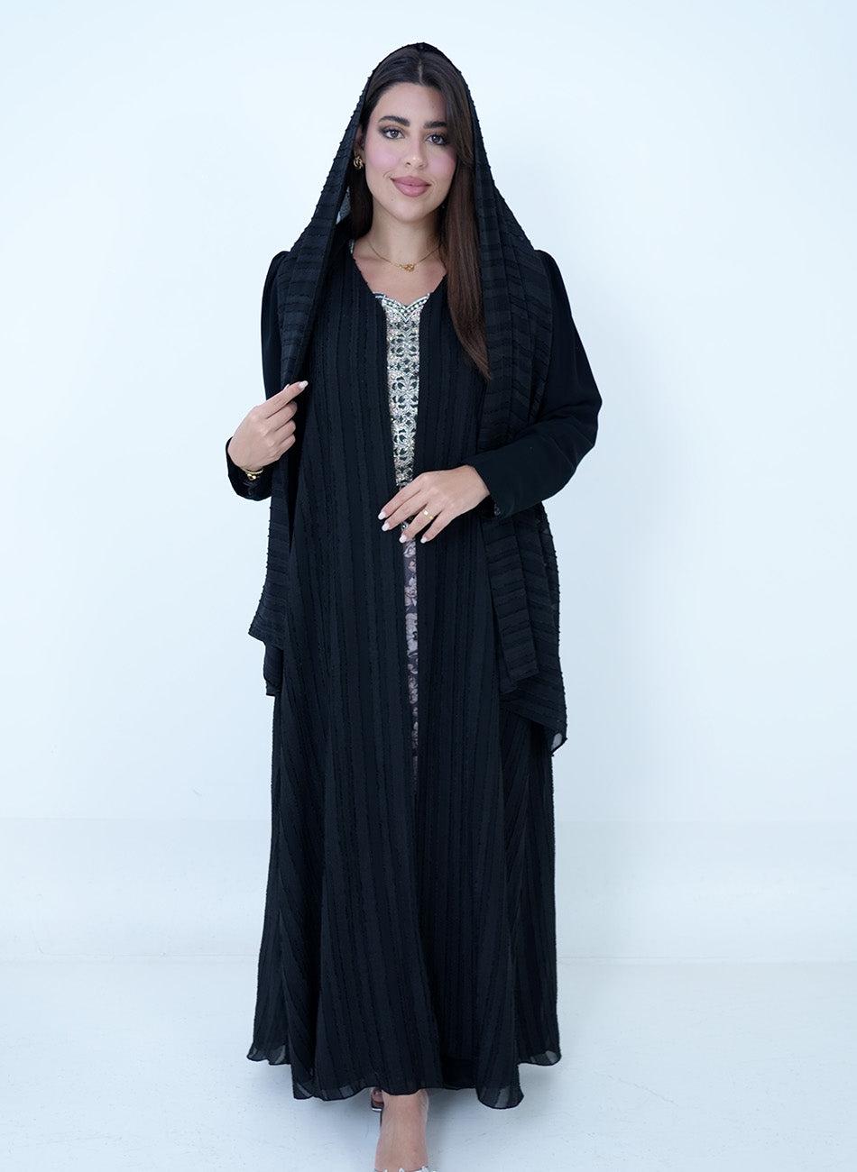 Lines buff Abaya + Shaila