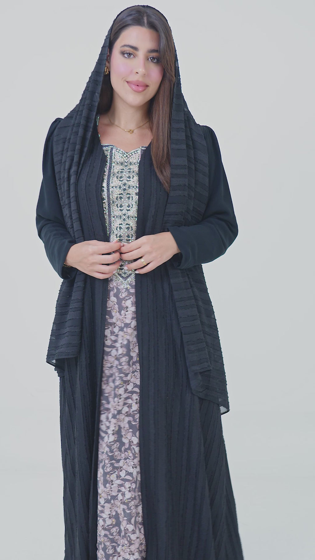 Lines buff Abaya + Shaila